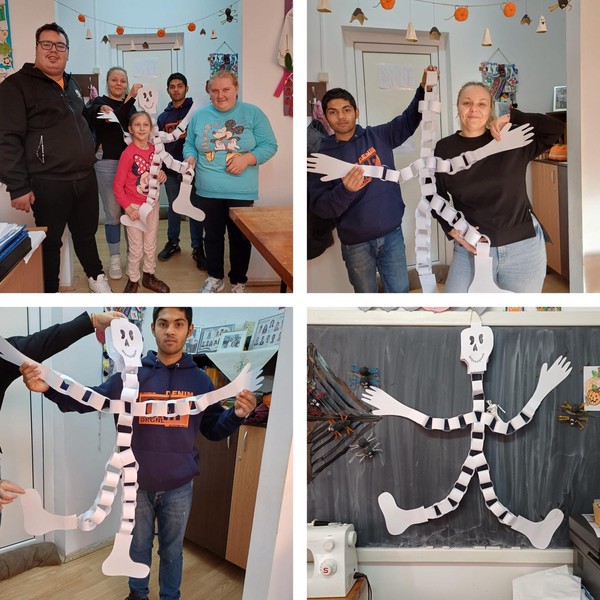 🎃🕸️👻 Aventuri de Halloween la școală!👻🕸️🎃