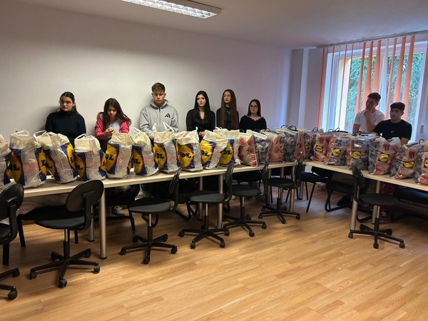 Săptămâna legumelor și a fructelor donate 🥕🥔🧅